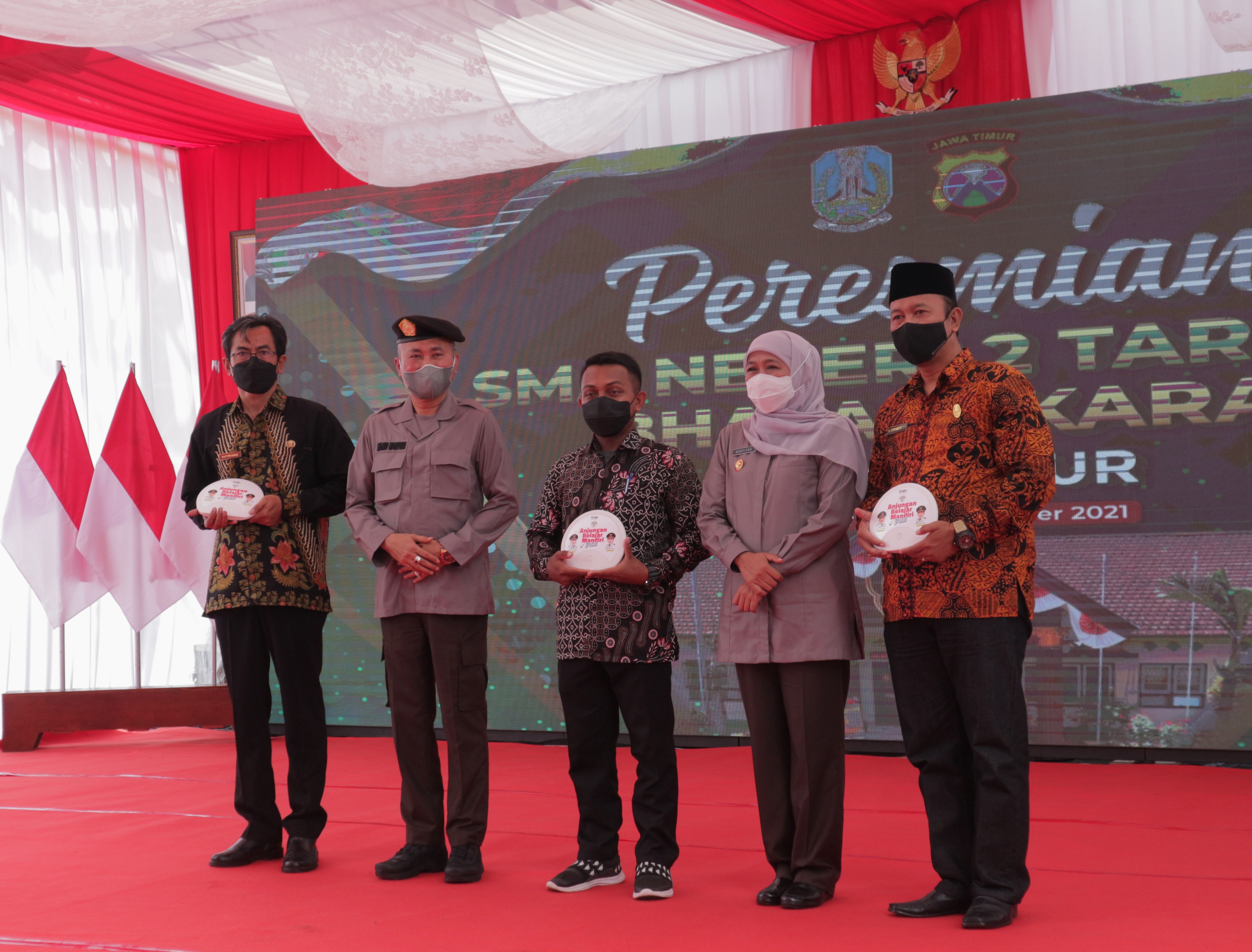 Jatim Menjadi Provinsi Pertama di Indonesia yang Mampu Menjalankan Digitalisasi Sekolah Tanpa Jaringan Internet di Daerah 3T