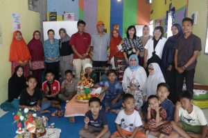 kelurahan bulak surabaya, pejuang literasi kota surabaya, taman baca pelangi