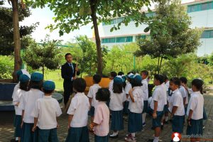 membangun pendidikan karakter siswa di sekolah