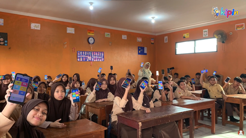 Kipin for Learing in Class at MIS Hidayatul Athfa