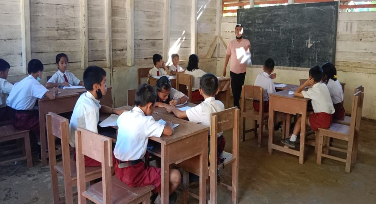 Semangat dan Harapan Sebuah Sekolah Dipelosok : SDN Hilimoasio II, Nias, dalam Pendidikan dan Digitalisasi Sekolah